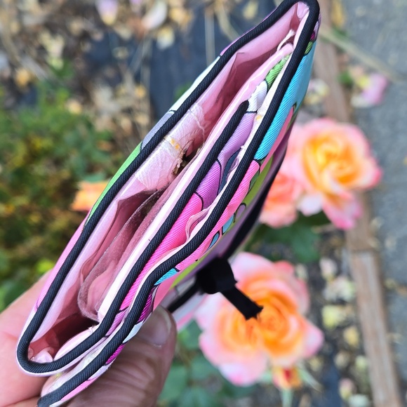 Paisley silk Makeup Travel Pouch with Tie strap. NWOT - Picture 7 of 14